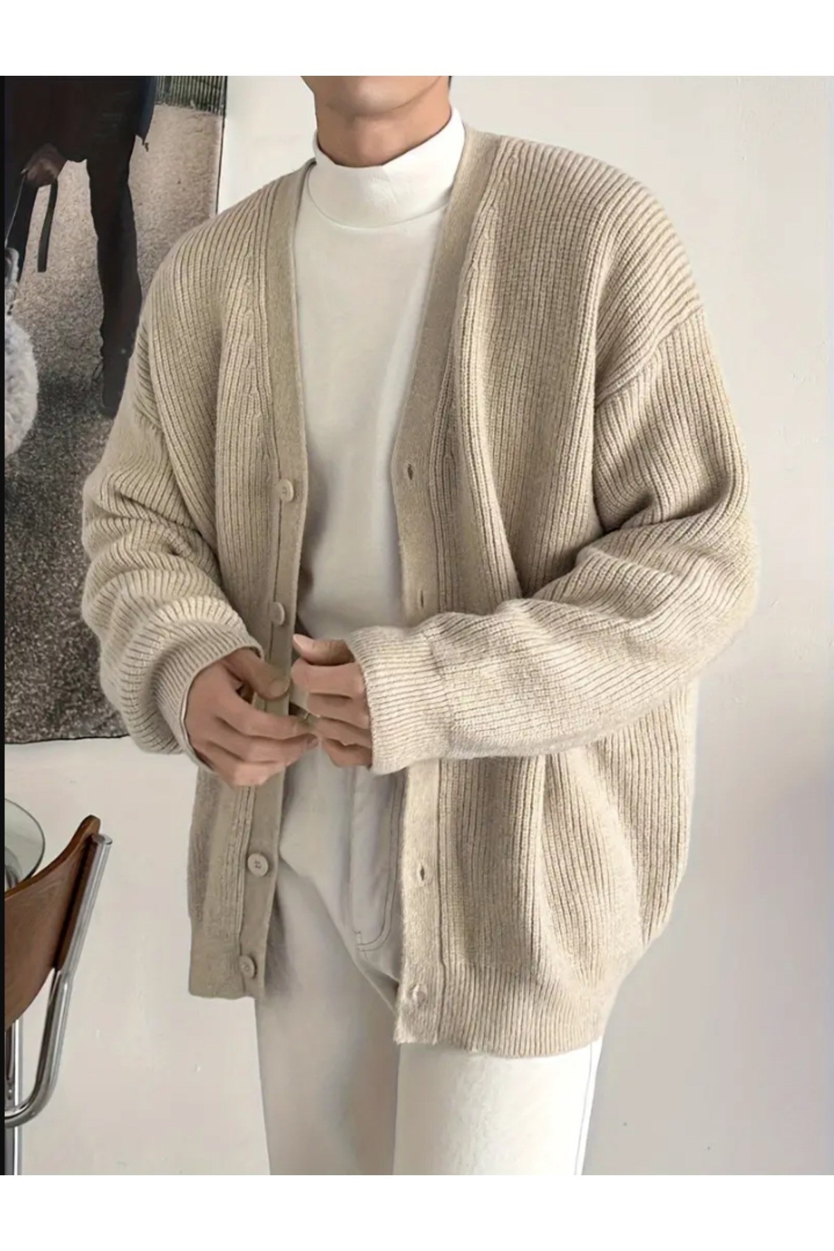 Erkek Regular Fit Düğmeli V Yaka Triko Hırka