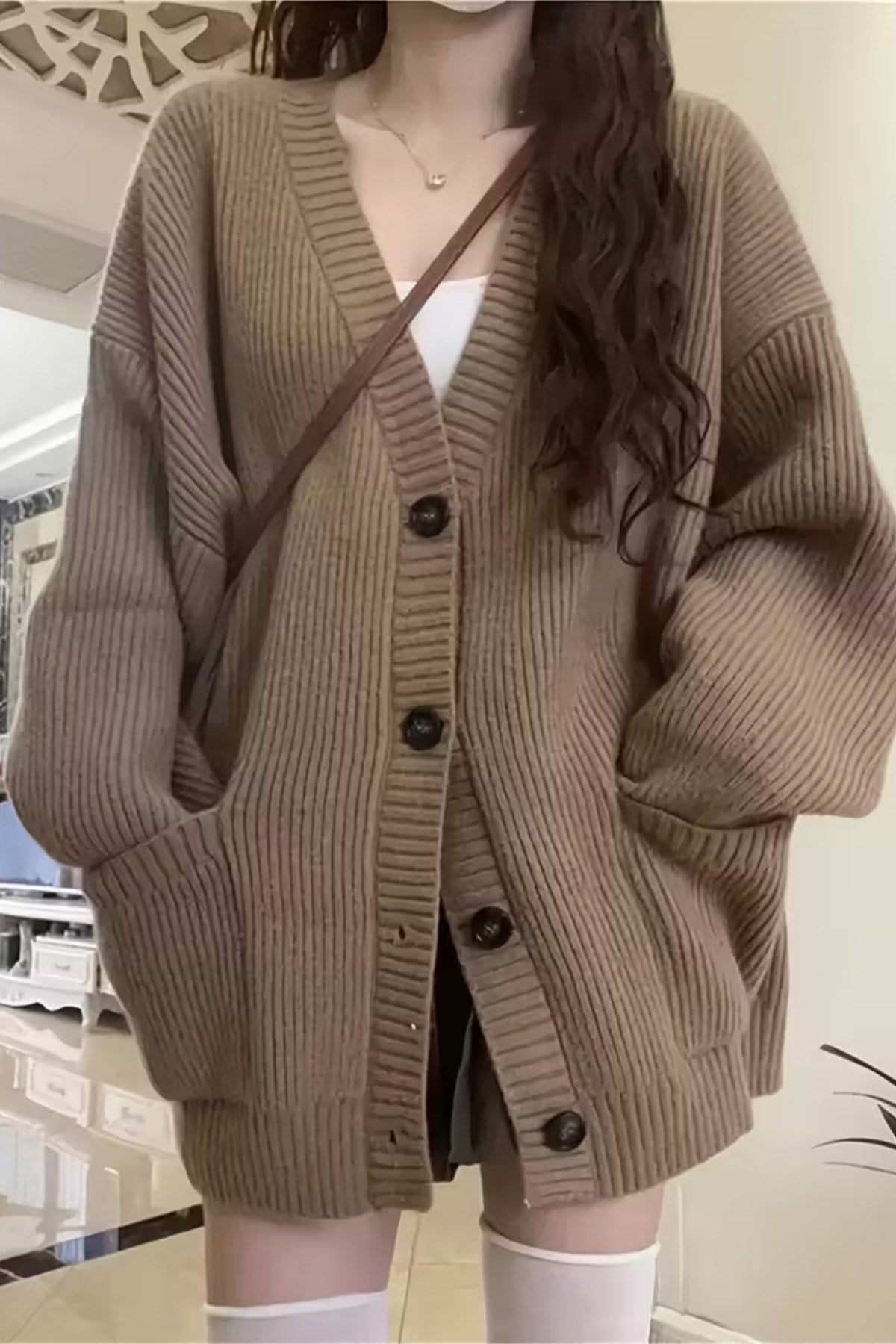Kadın Oversize Cepli Düğmeli V Yaka Triko Hırka