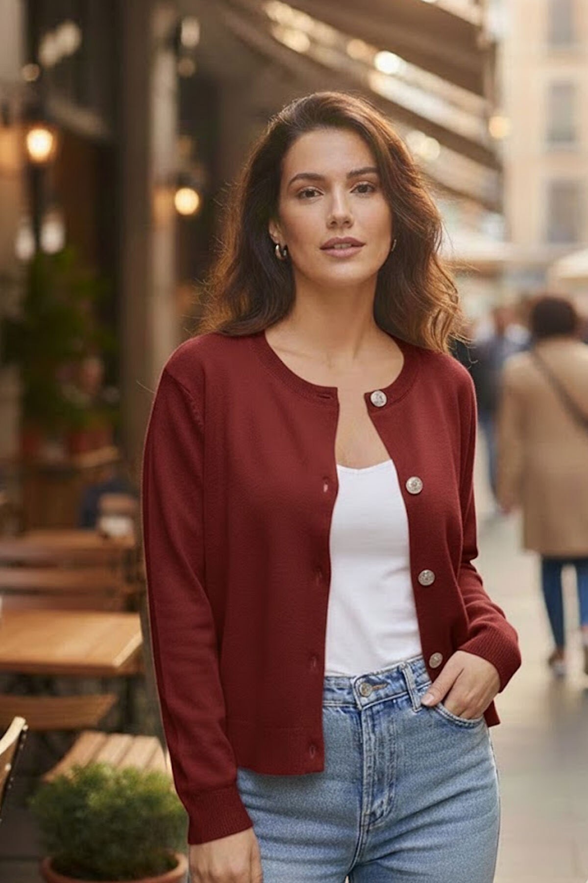 Yumuşak Dokulu Düğmeli Ceket Görünümlü Triko Hırka