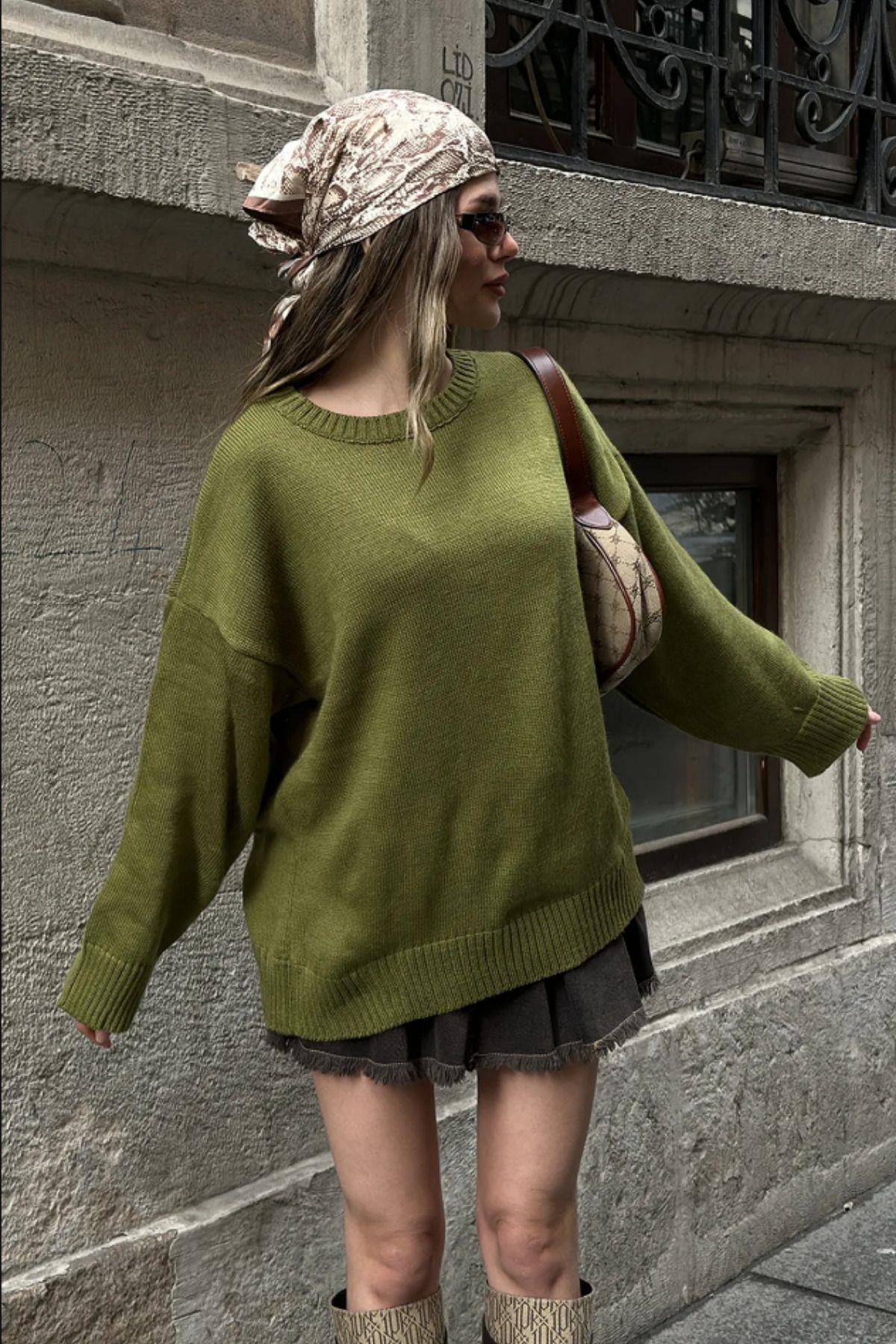Yeşil Bisiklet Yaka Oversize Triko Kazak