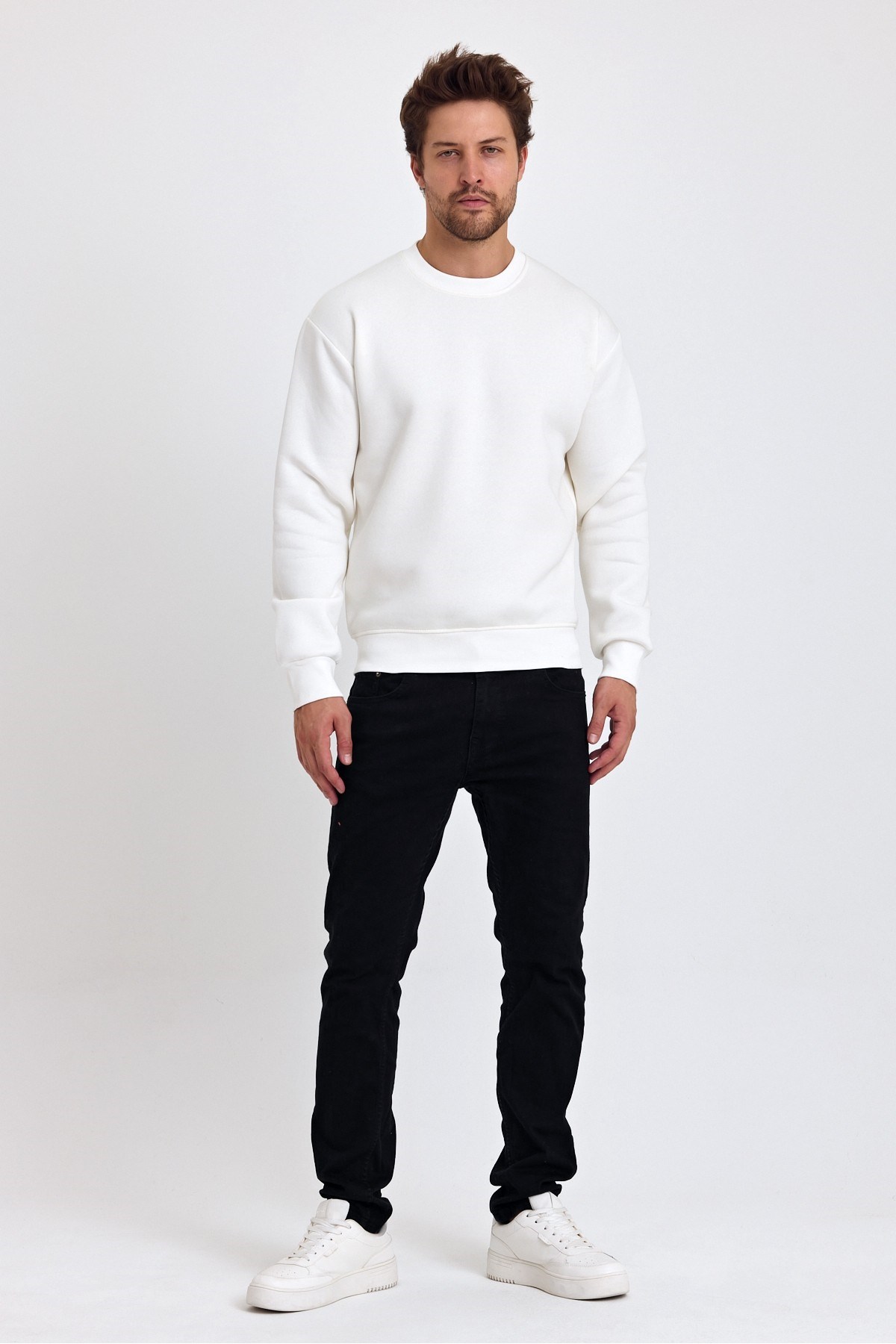 Erkek Yumuşacık Kumaşlı Regular Fit Yuvarlak Yakalı Sweatshirt