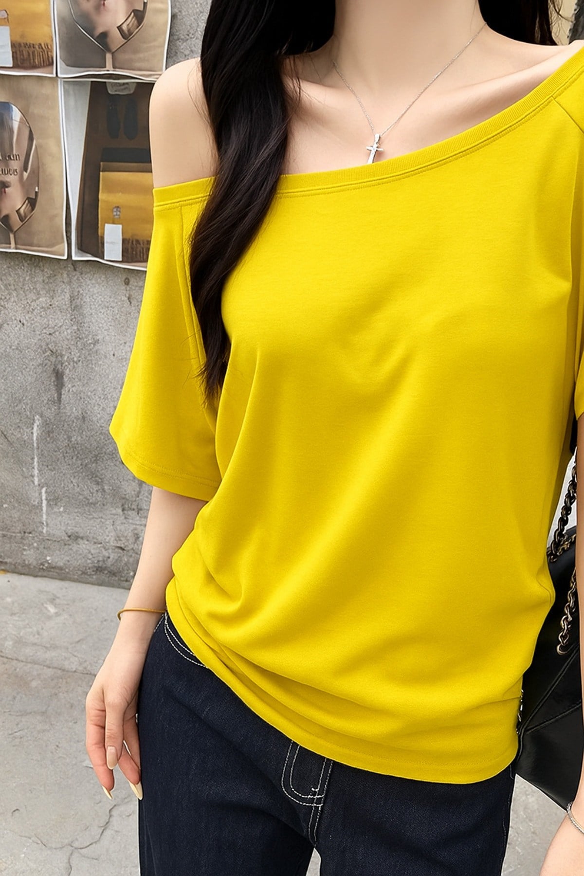 Kadın Düşük Omuz Kayık Yaka Oversize T-Shirt