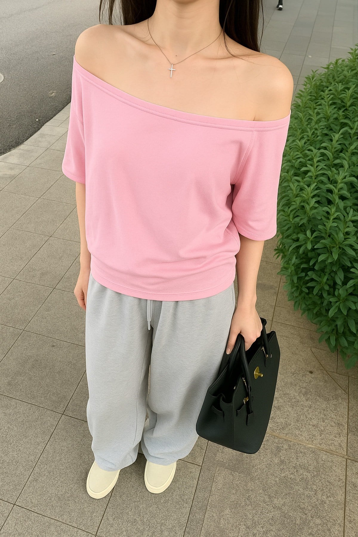 Kadın Düşük Omuz Kayık Yaka Oversize T-Shirt