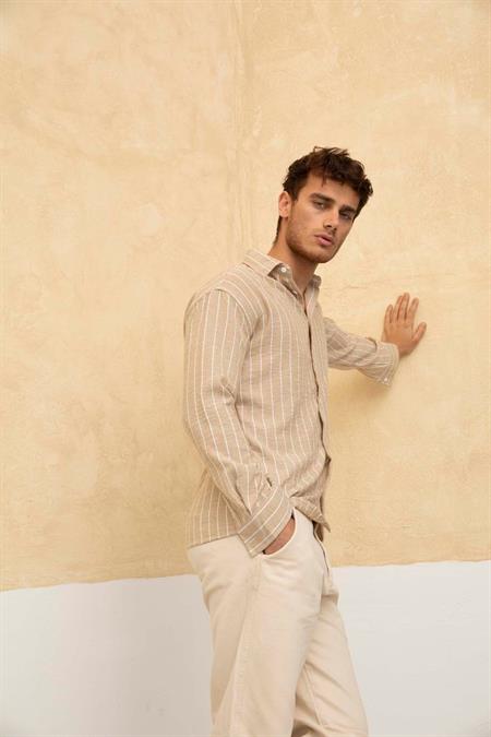 Erkek  Krem Relax Fit Çizgi Detay Gömlek