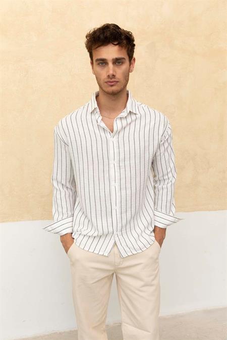 Erkek  Krem Relax Fit Çizgi Detay Gömlek