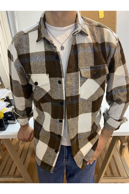 Kırık Beyaz Erkek Slim Fit Düğmeli Yaka Çift Cepli Düz Oduncu Gömlek