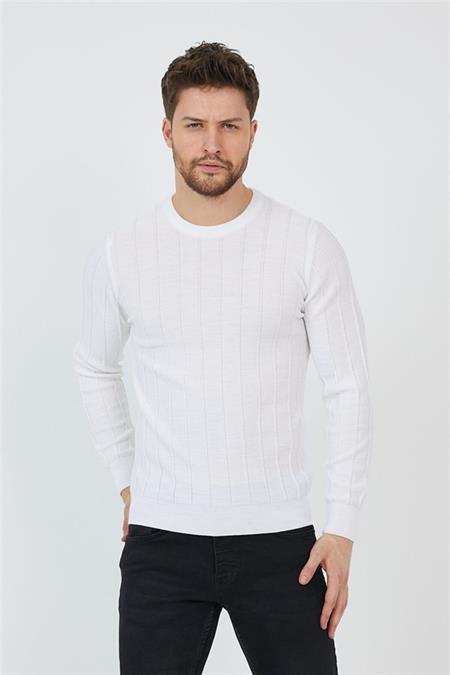 Beyaz Erkek Yuvarlak Yaka Örme Triko-trz21722r01s