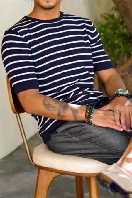 Beyaz Erkek Yuvarlak Yaka 2 Çizgili Örme Triko T-shirt