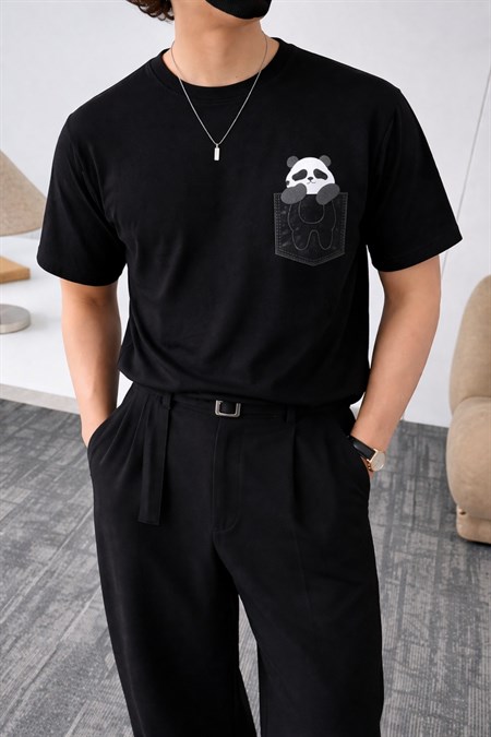 Panda Baskılı Unisex Basic Tişört – Rahat Kesim Günlük Stil