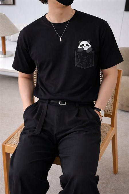 Panda Baskılı Unisex Basic Tişört – Rahat Kesim Günlük Stil