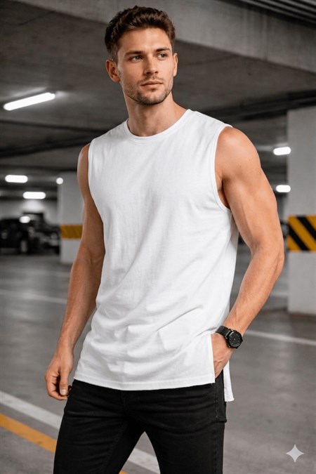 Erkek Kolsuz Regular Fit Basic Atlet Yan Yırtmaçlı Pis Yaka Tişört