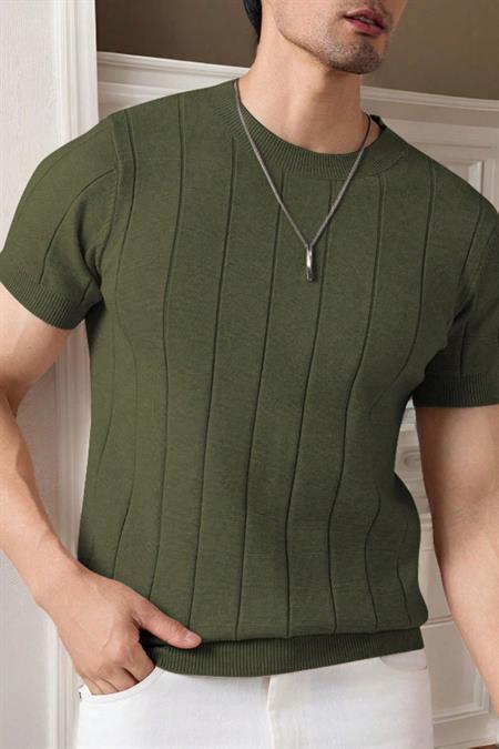 Erkek Siyah Fit Dokulu Kısa Kollu Bisiklet Yaka Triko Tişört