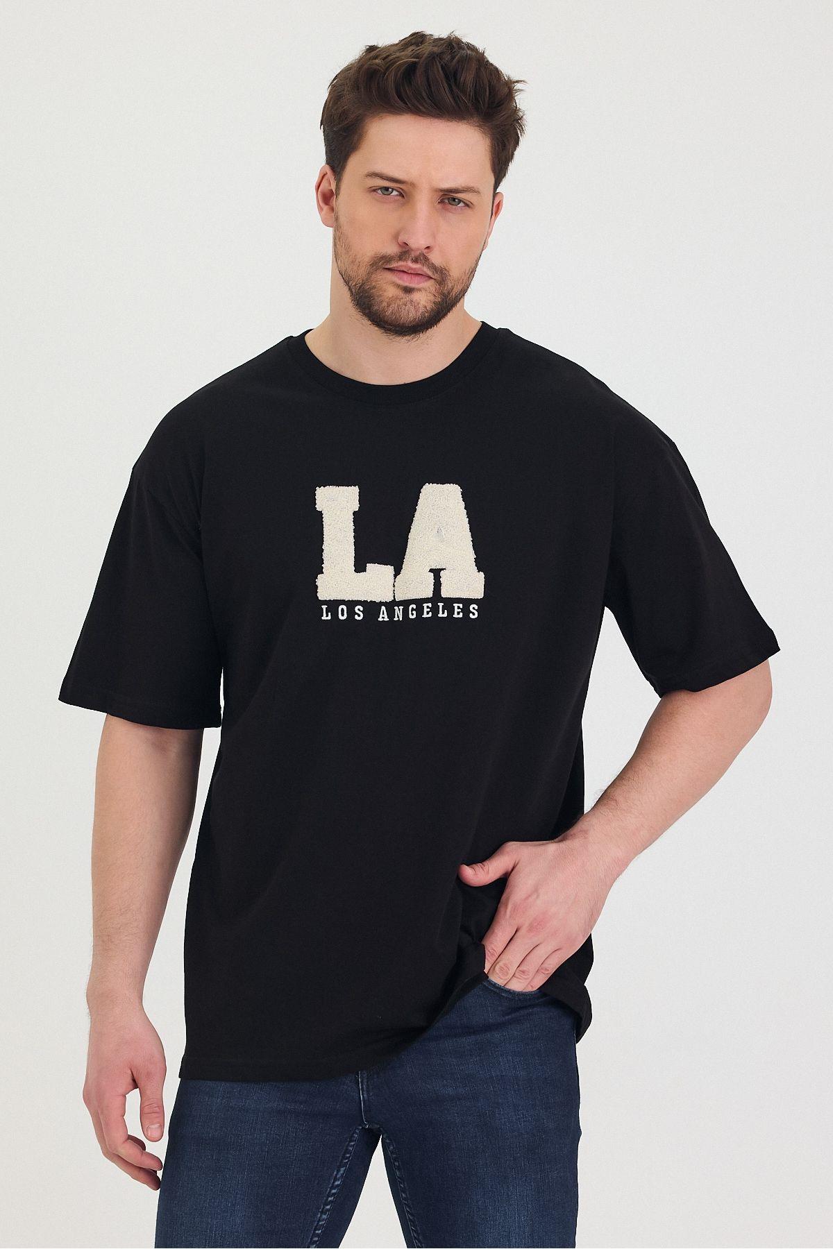 TARZ COOLT-ShirtTSH-U-25SS-008Bisiklet Yaka LA Baskılı Oversize Salaş Unisex T-Shirt