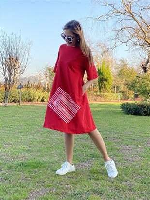 Desenli Cep Kırmızı Basic Elbise