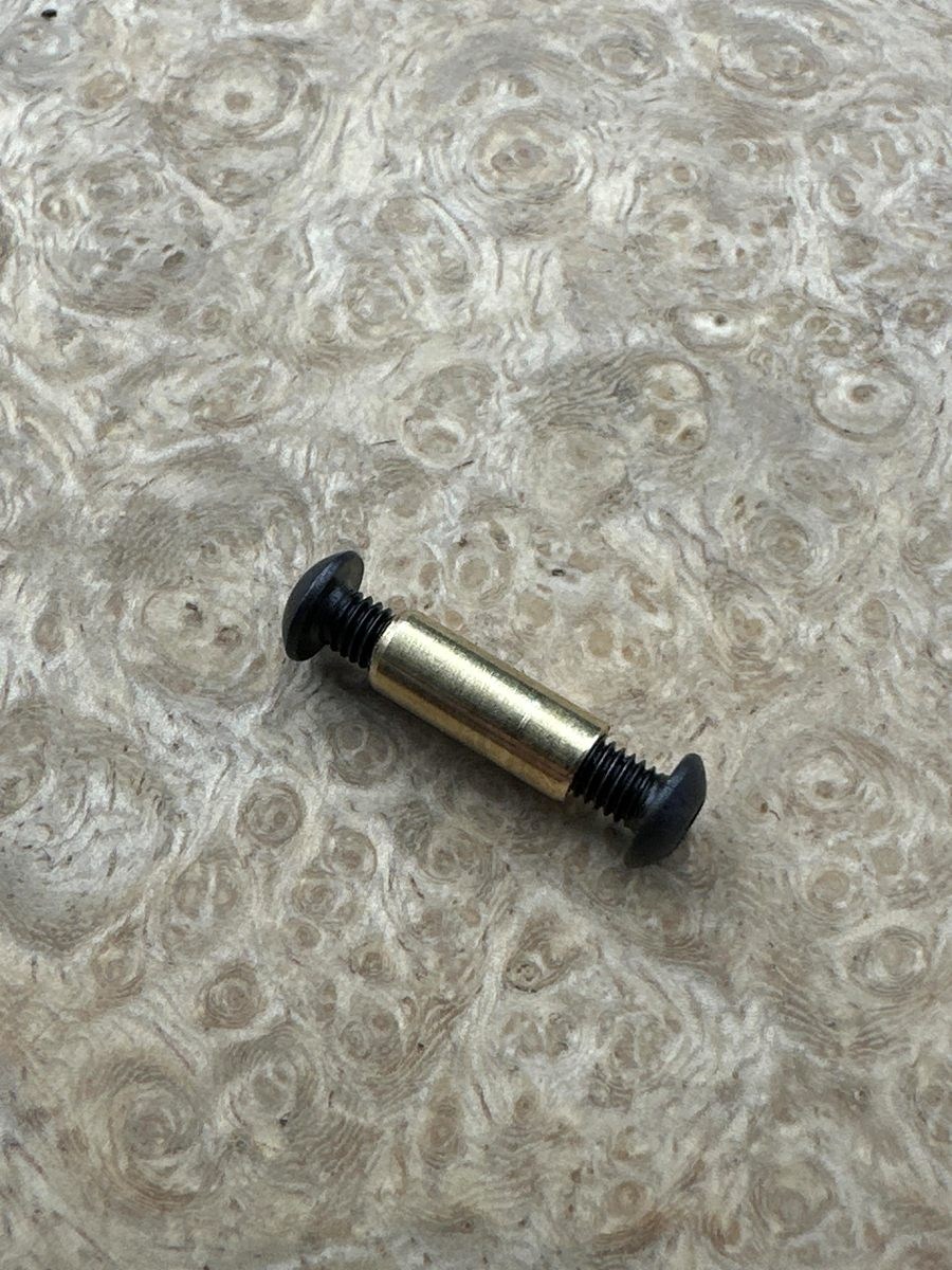 Pivot Pim – 4 mm