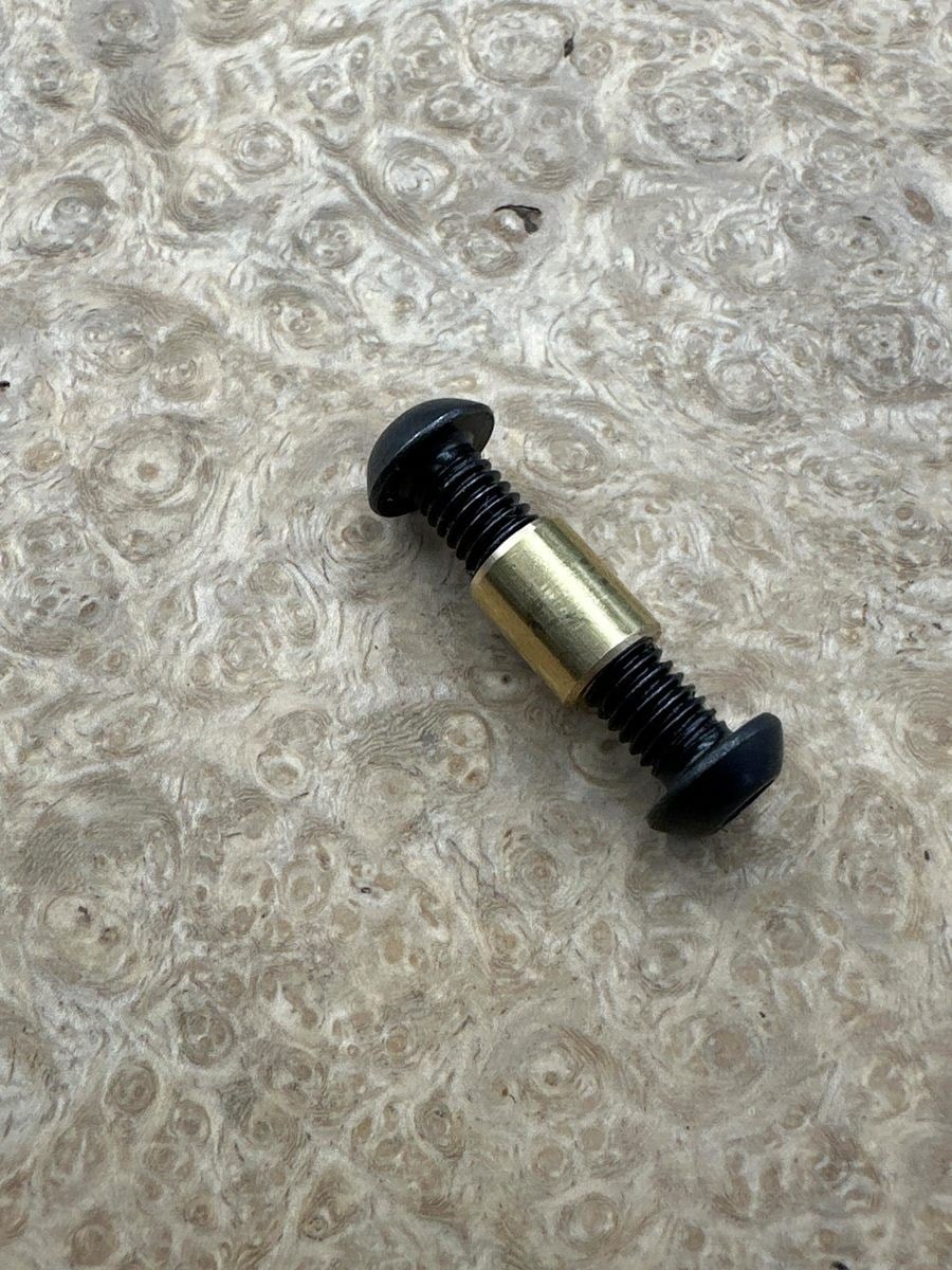 Pivot Pim – 8 mm