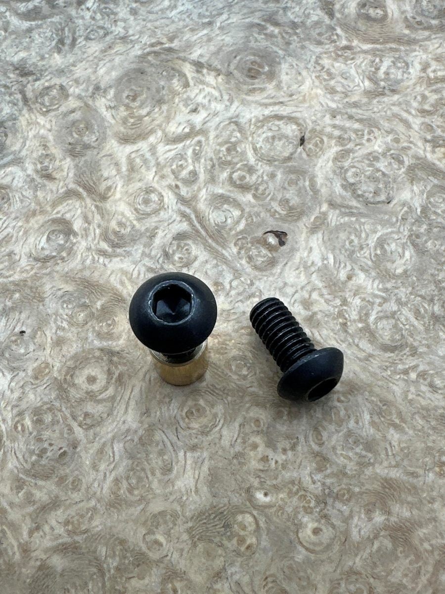 Pivot Pim – 8 mm