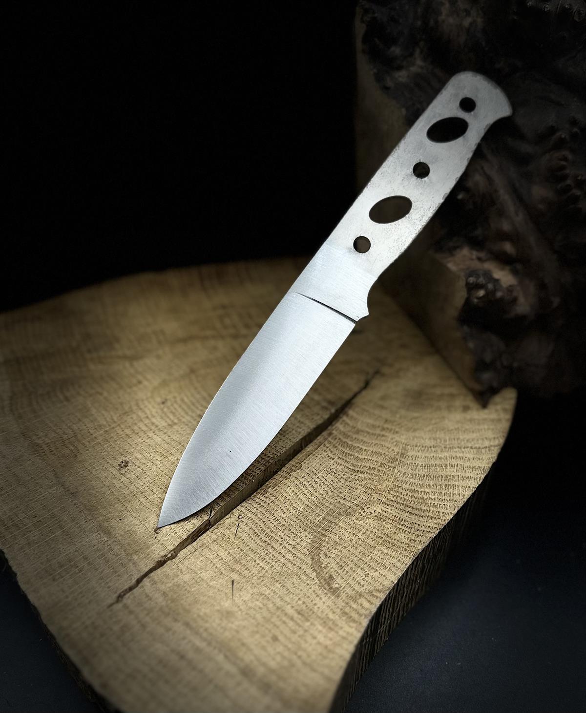 Sulu 4116 Bushcraft Bıçak Profili -02