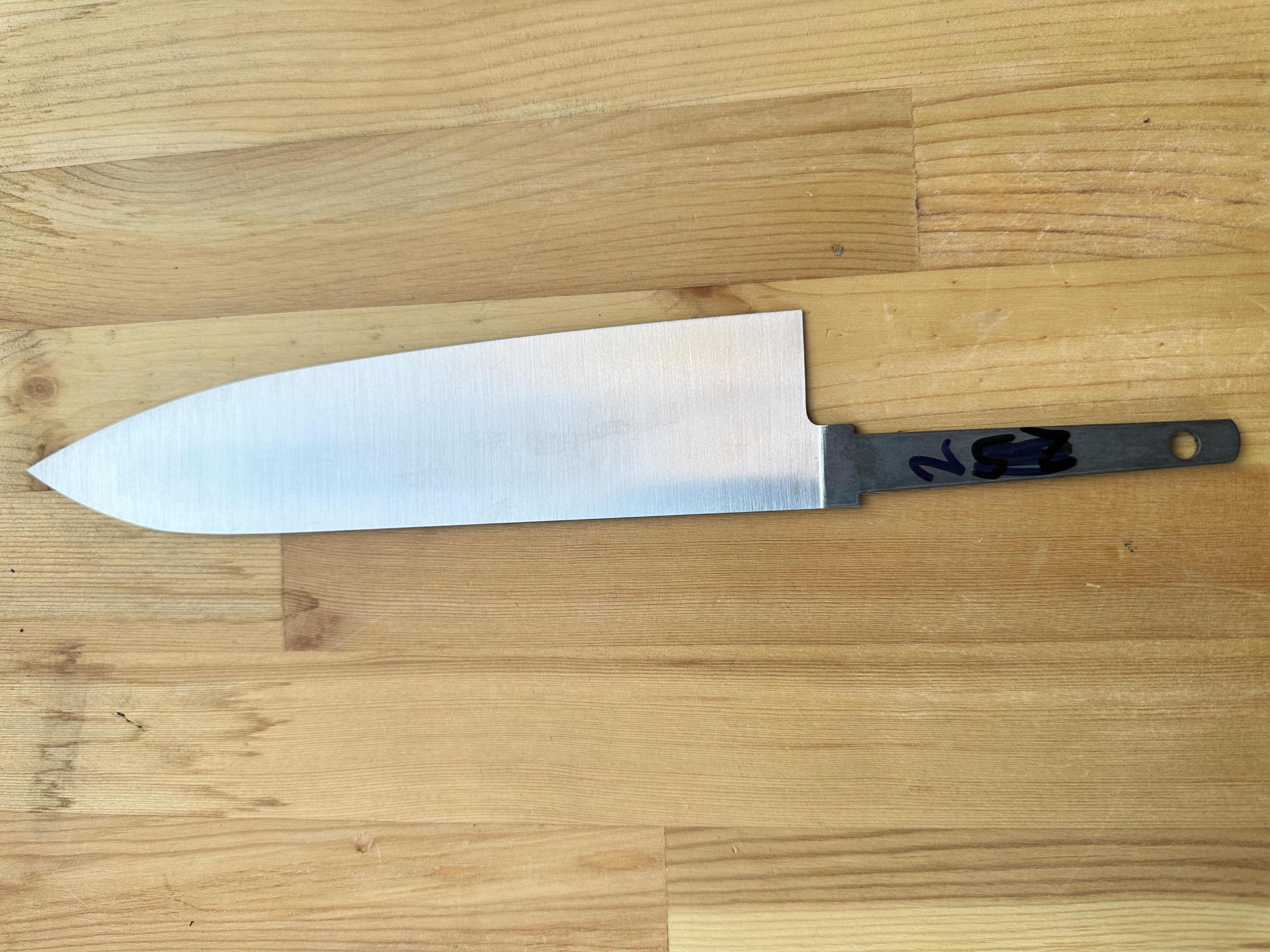 Sulu Elmax Mini Şef Gyuto Bıçağı Profili 