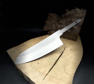 N690 Santoku Sulu Şef Bıçağı profili - 01