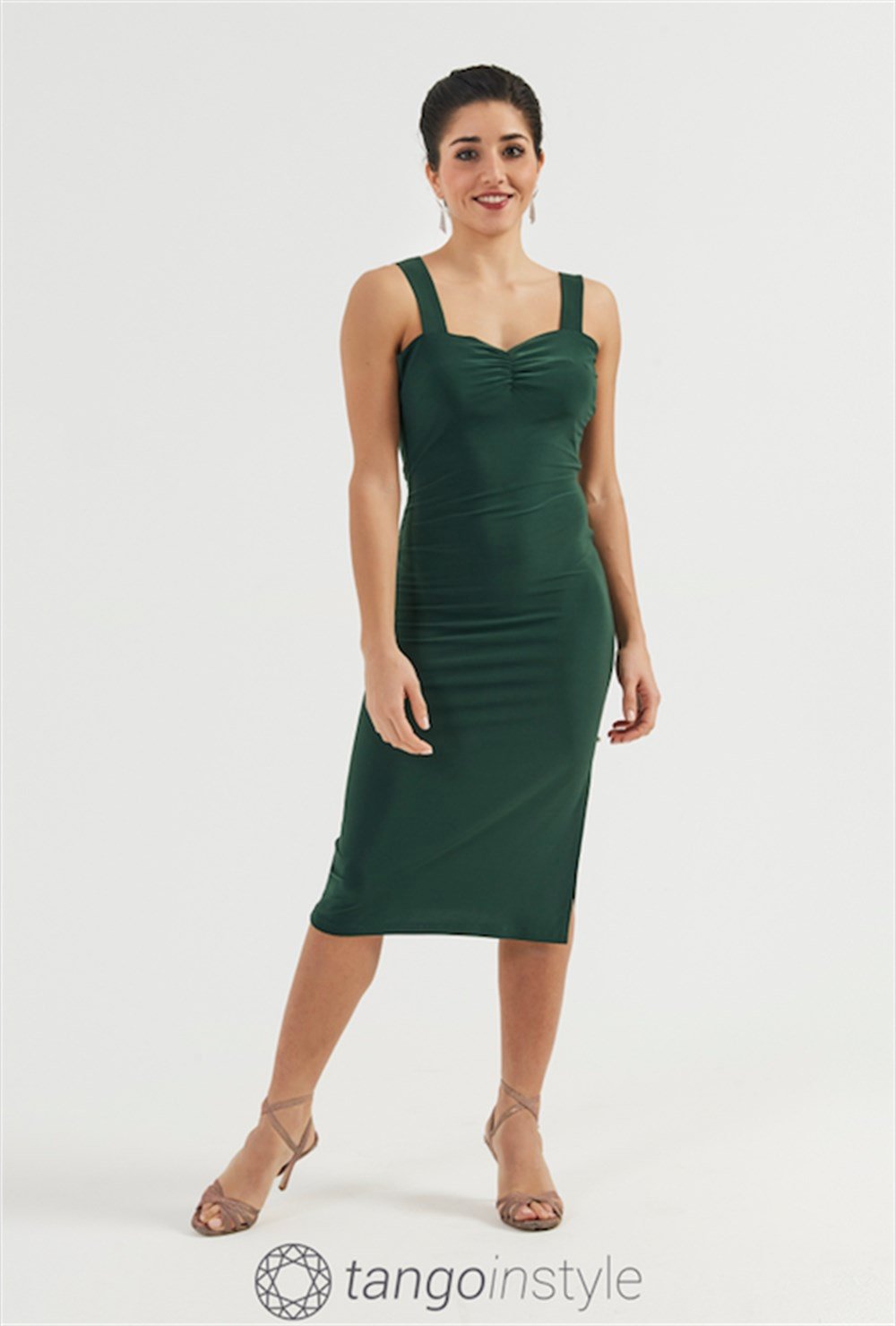 Kalın Askılı Sırtı Açık Koton Likra Elbise