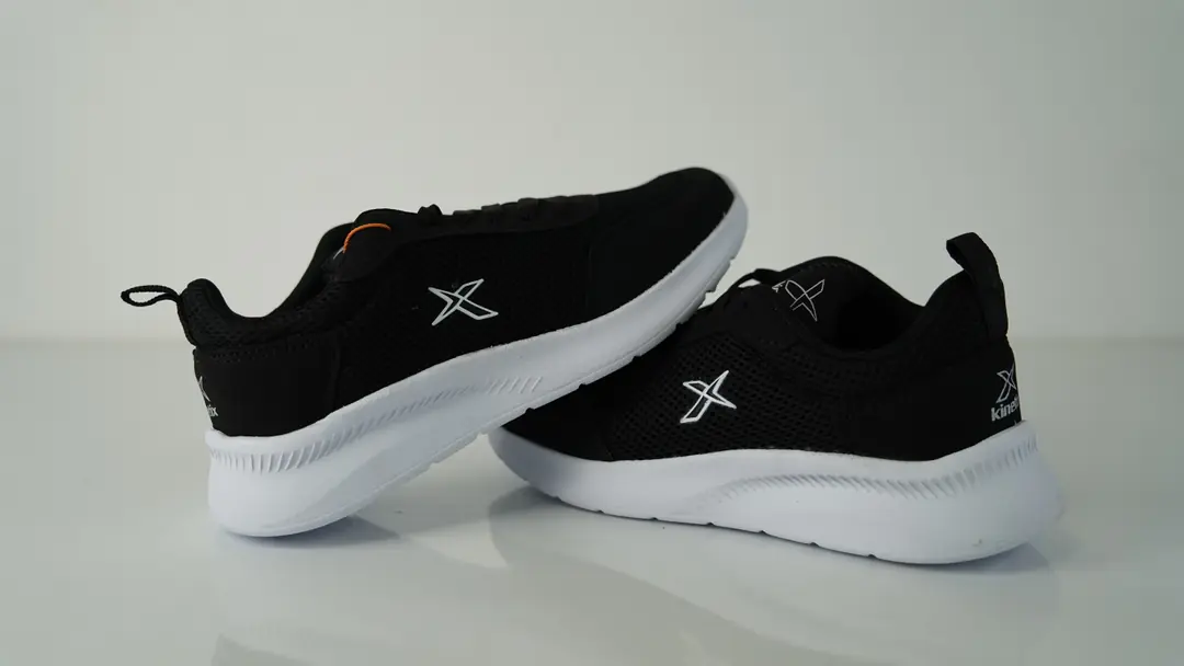 Kinetix Siyah Spor Ayakkabı