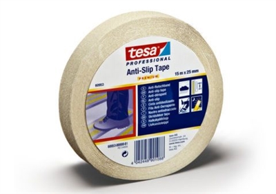 TESA 60953  15m x 2,5 cm Fosforlu Kayma Engelleyici Bant