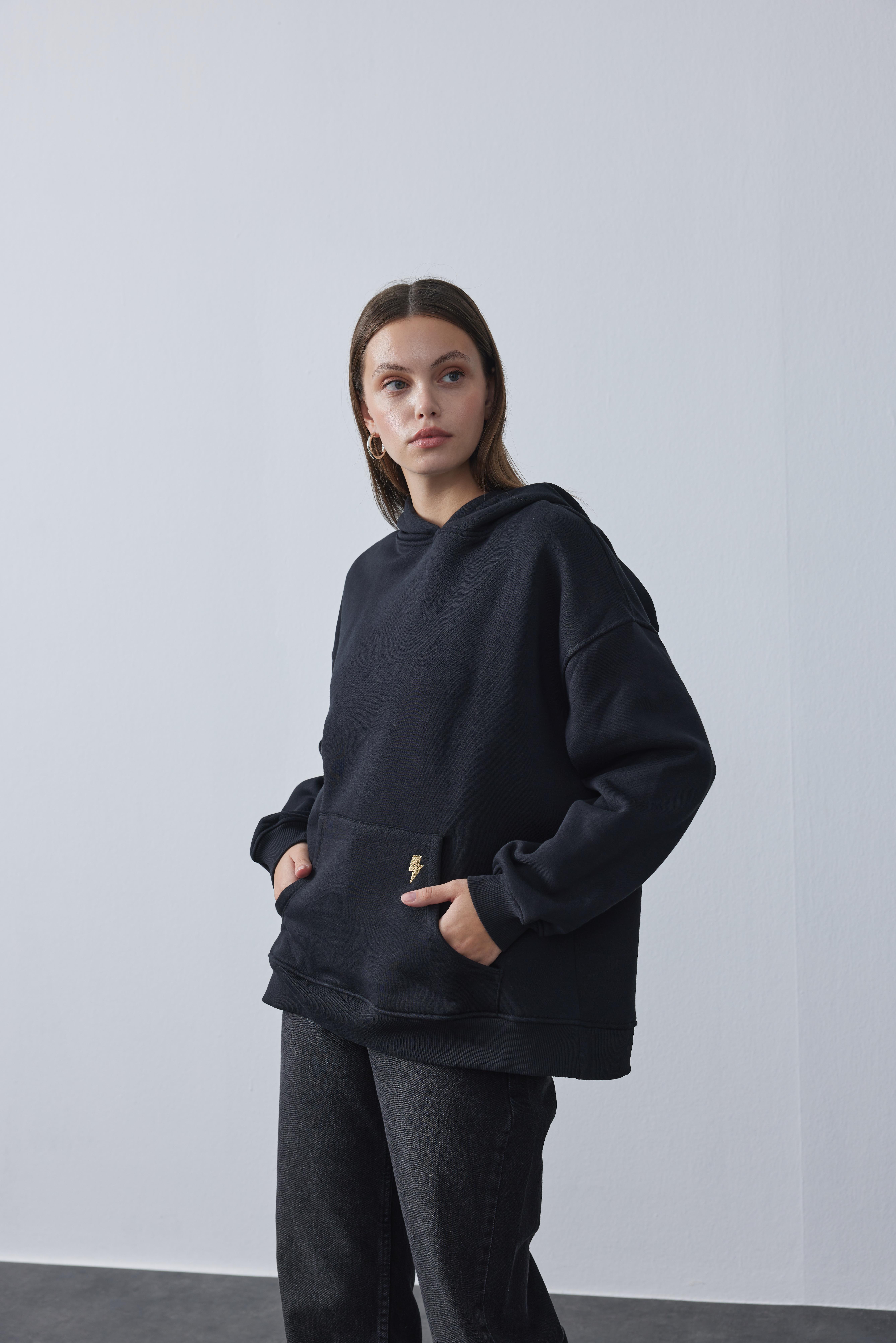 Kapüşonlu Sweatshirt Siyah