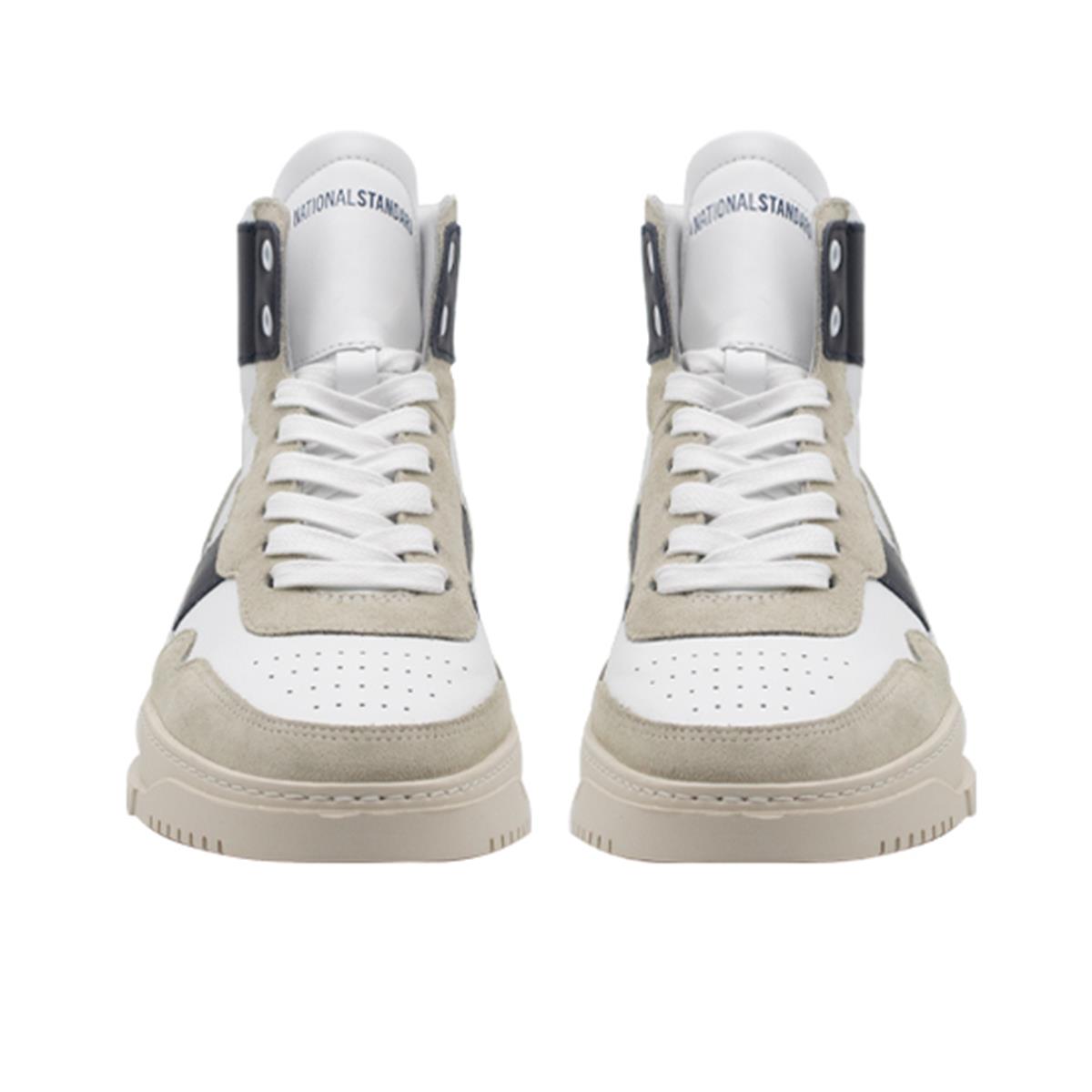 NATIONALSTANDARD BEYAZ (White)