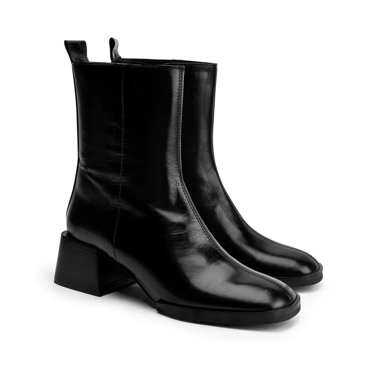 POEVE 040 NERO (Siyah)