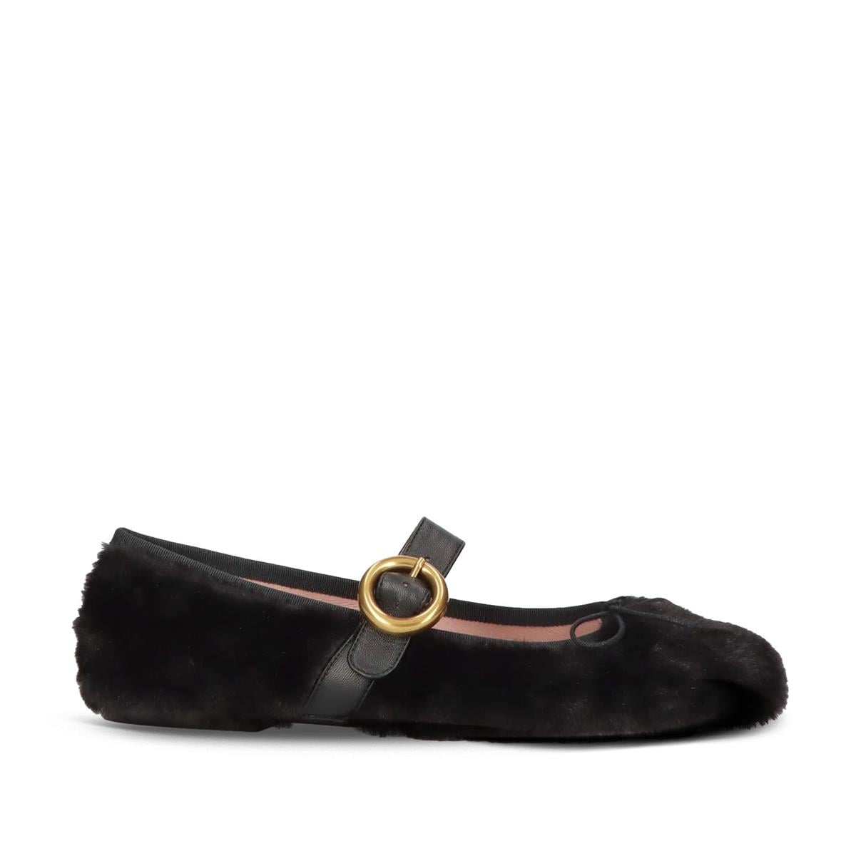 PRETTYBALLERINAS Yumuşak siyah sentetik kürk babet Z619 MUSK NEGRO COTON NEGRO