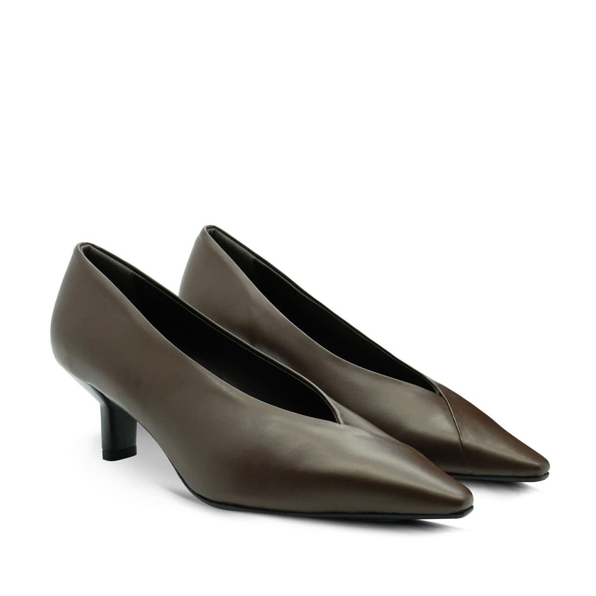 VARIO Hakiki Deri Sivri Burunlu Kare Topuklu Ayakkabı Z595 NAPPA FONTEDE (Kahverengi)