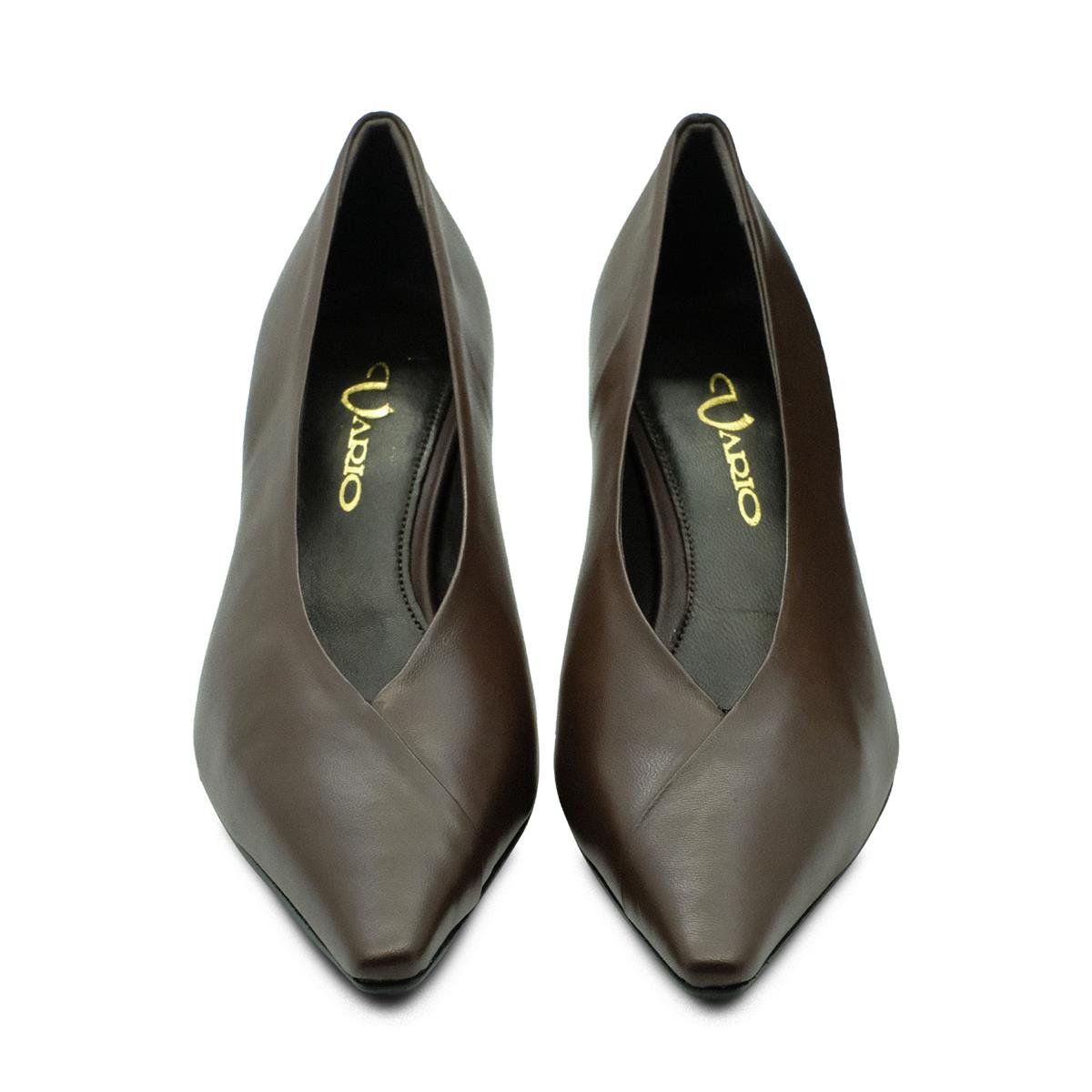 VARIO Hakiki Deri Sivri Burunlu Kare Topuklu Ayakkabı Z595 NAPPA FONTEDE (Kahverengi)