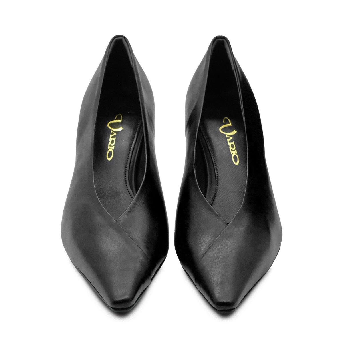 VARIO Hakiki Deri Sivri Burunlu Kare Topuklu Ayakkabı 206 NAPPA NERA (Siyah)