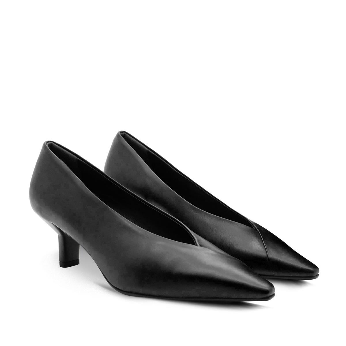 VARIO Hakiki Deri Sivri Burunlu Kare Topuklu Ayakkabı 206 NAPPA NERA (Siyah)