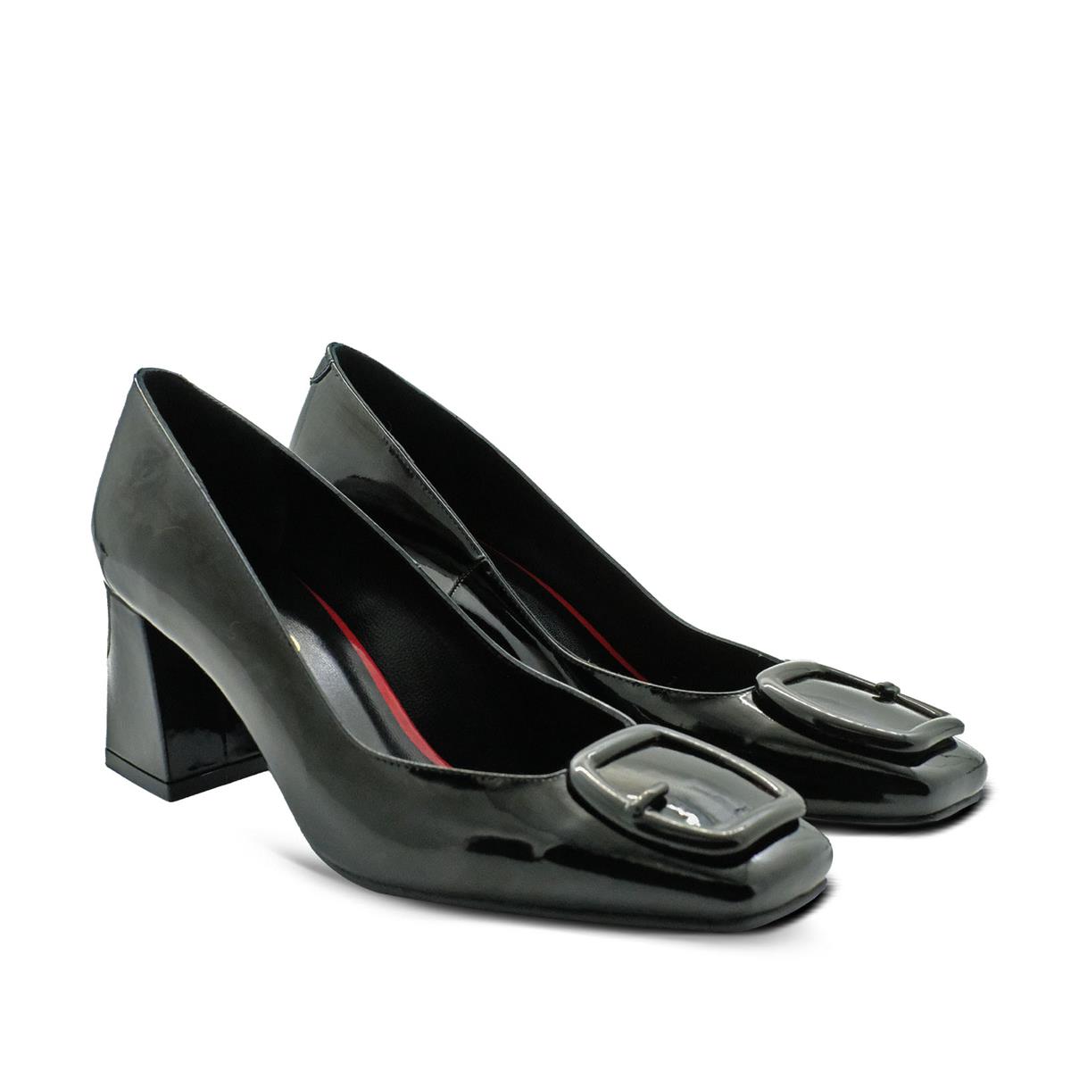 VARIO 366 SIYAH RUGAN (Black Patent Leather)