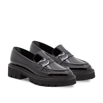 VARIO SIYAH RUGAN (Black Patent Leather)