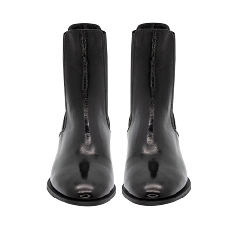 VARIO SIYAH RUGAN (Black Patent Leather)