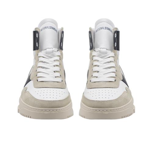 NATIONALSTANDARD BEYAZ (White)