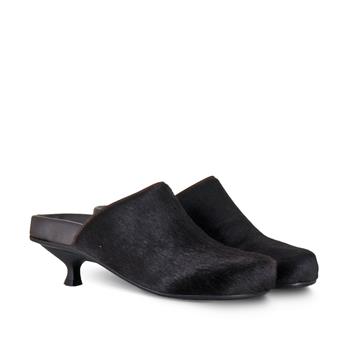 POEVE N46 CAVALLINO NERO (Siyah Tüylü)