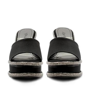 VARIO SATEN SIYAH KRİSTAL (Black Satin Crystal)