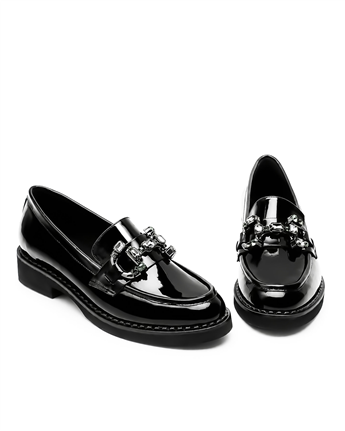 VARIO SIYAH RUGAN (Black Patent Leather)