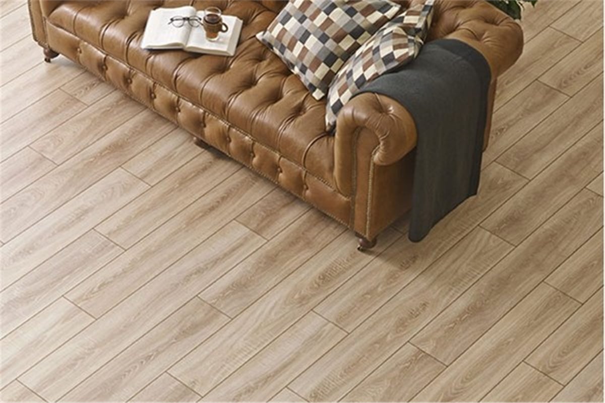 Çamsan Laminat Parke Rustik Meşe 10 Mm Derzli Ac4 (1,84 M²)