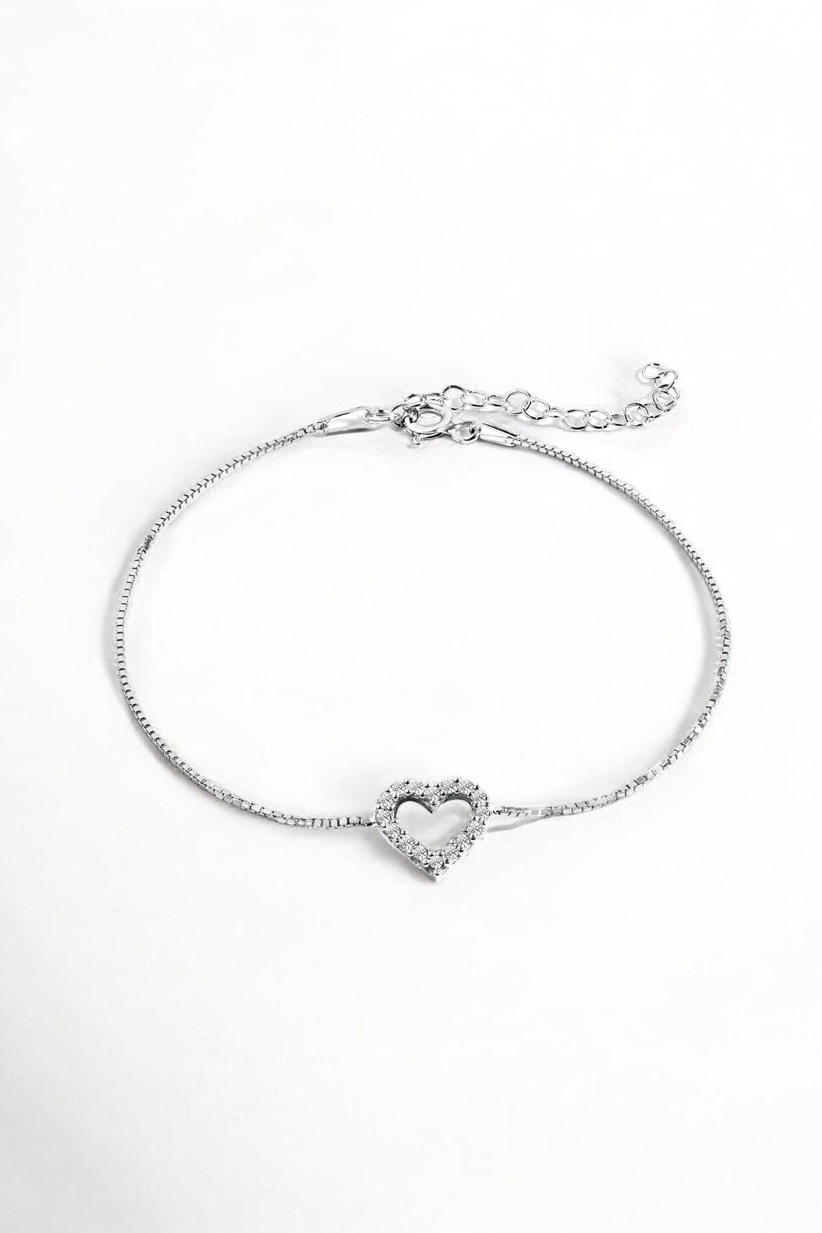 Gümüş 925 Ayar Love Model Zirkon Taşlı Ayarlanablir Bileklik