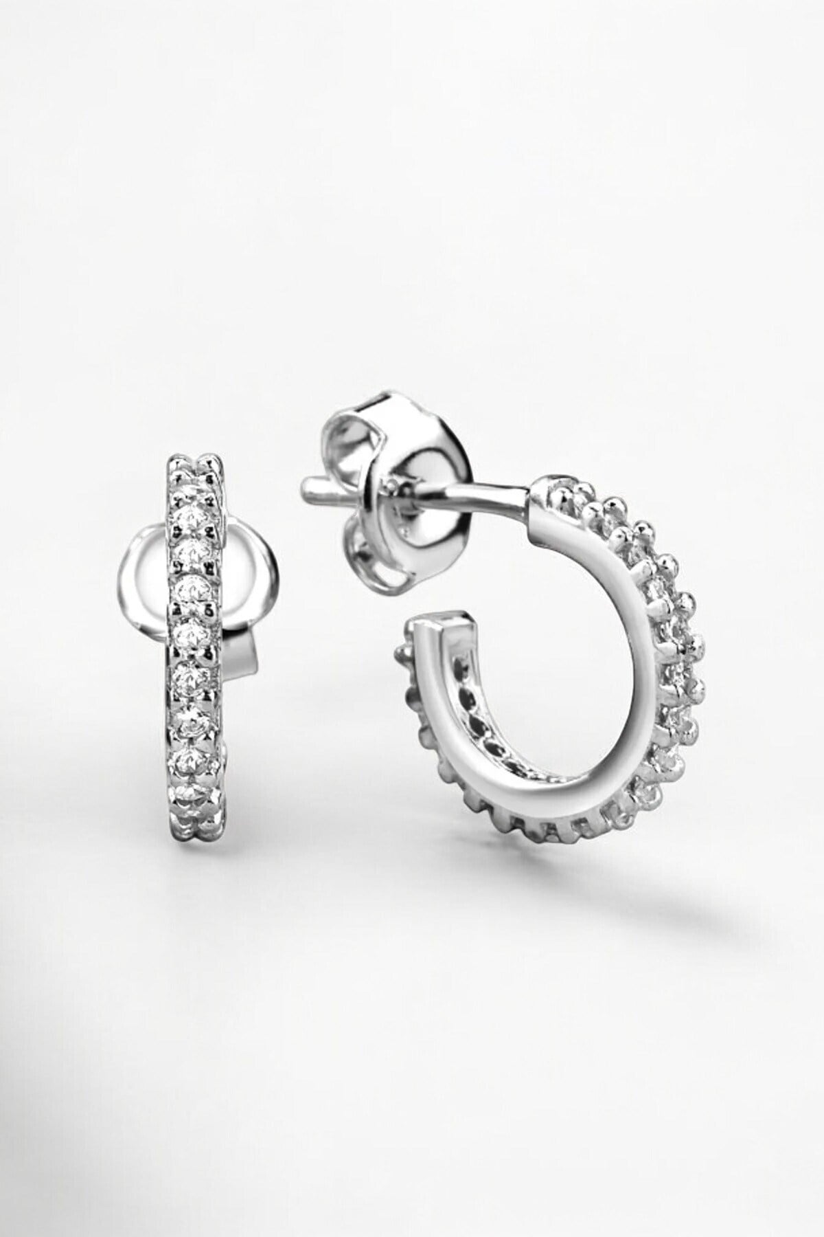 Gümüş 925 Ayar 12 Mm Zirkon Taşlı Gümüş Küpe