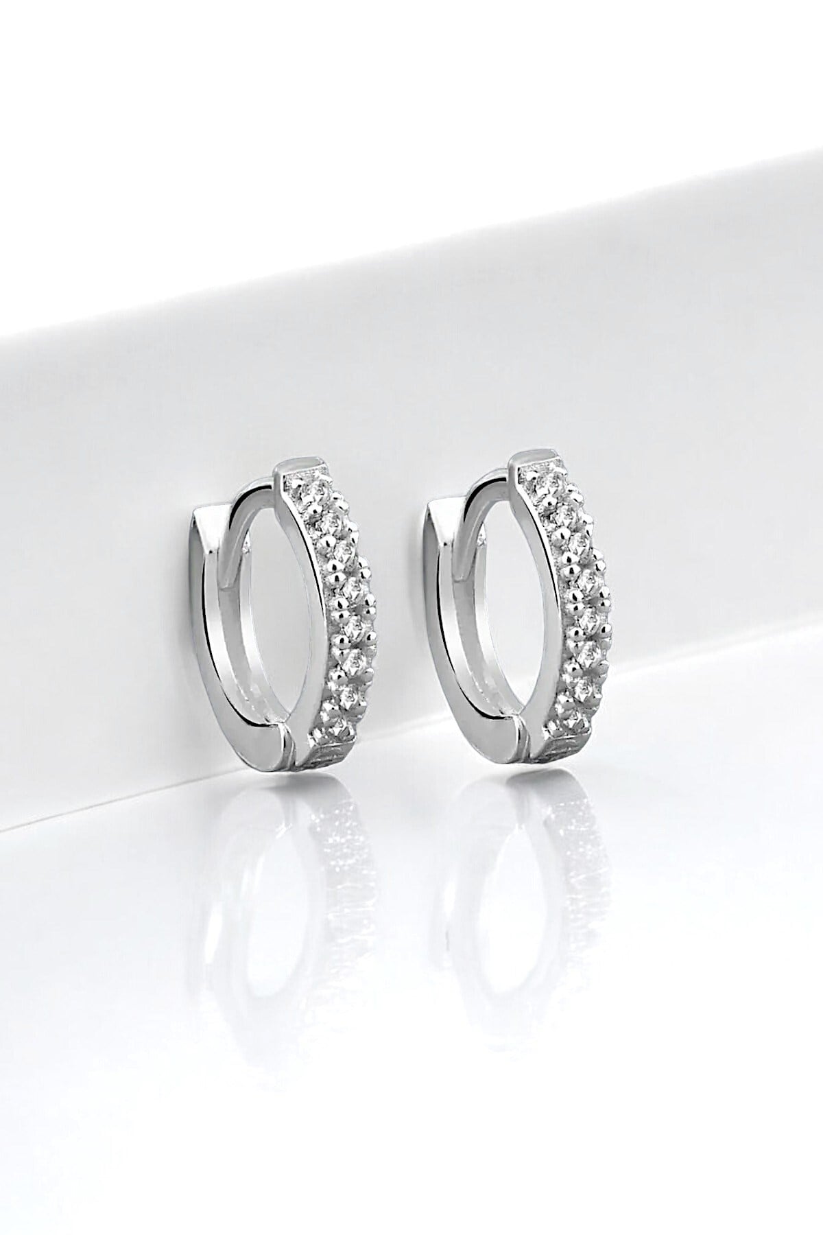 Gümüş 925 Ayar 12 Mm Zirkon Taşlı Küpe