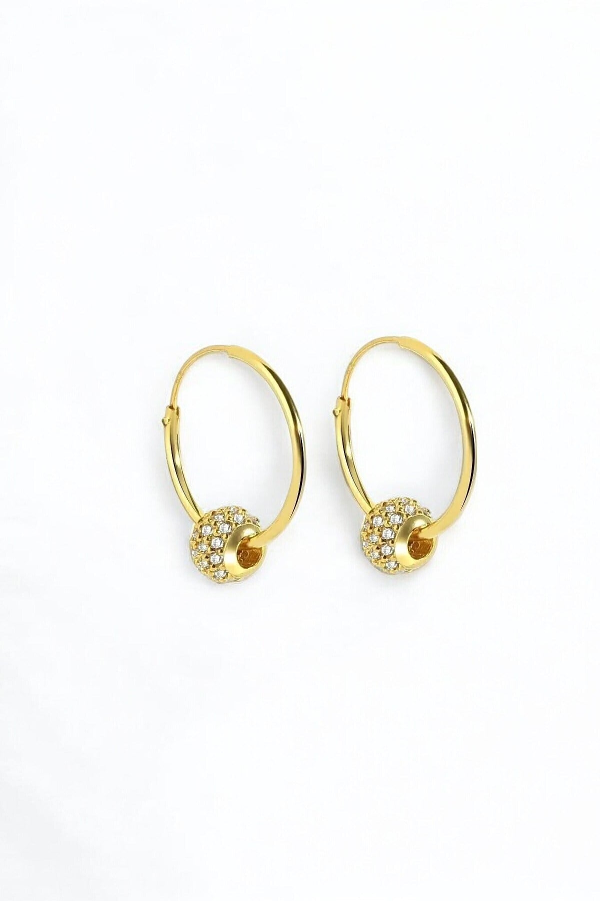 Gümüş 925 Ayar 14 Mm Zirkon Taşlı Toplu Halka Gold Küpe