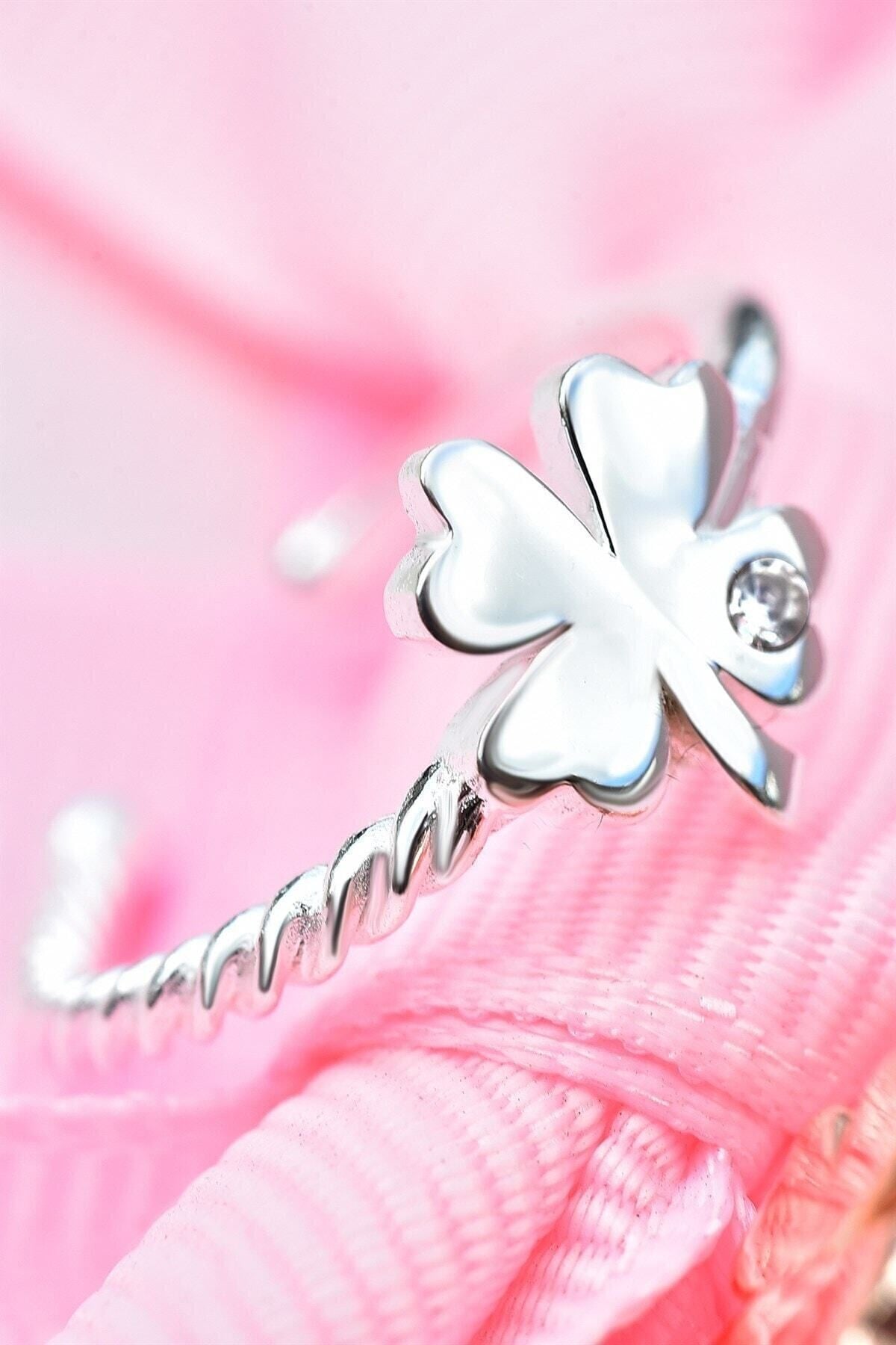 Gümüş 925 Ayar Ayarlanabilir Yonca Model Yüzük