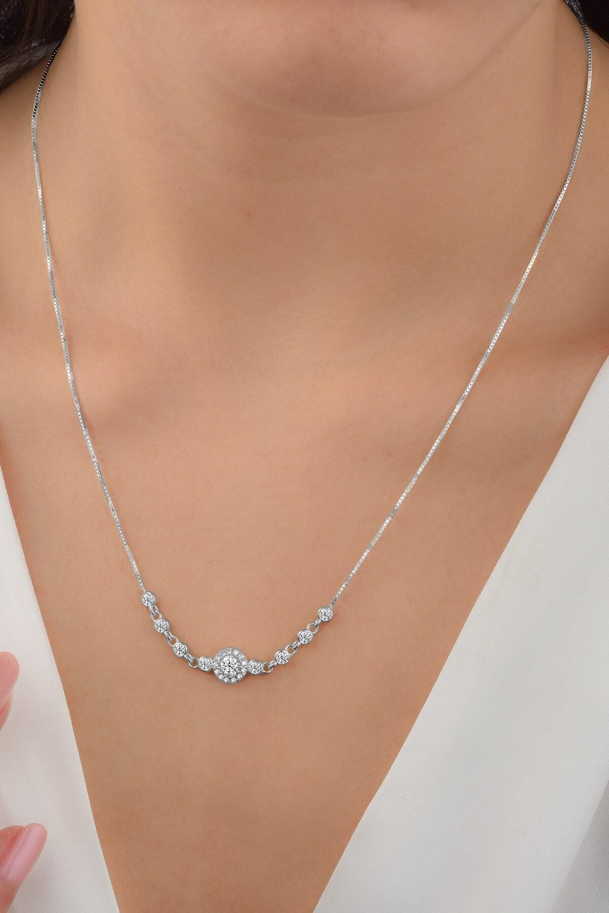Gümüş 925 Ayar Göbek Zirkon Taşlı Kolye