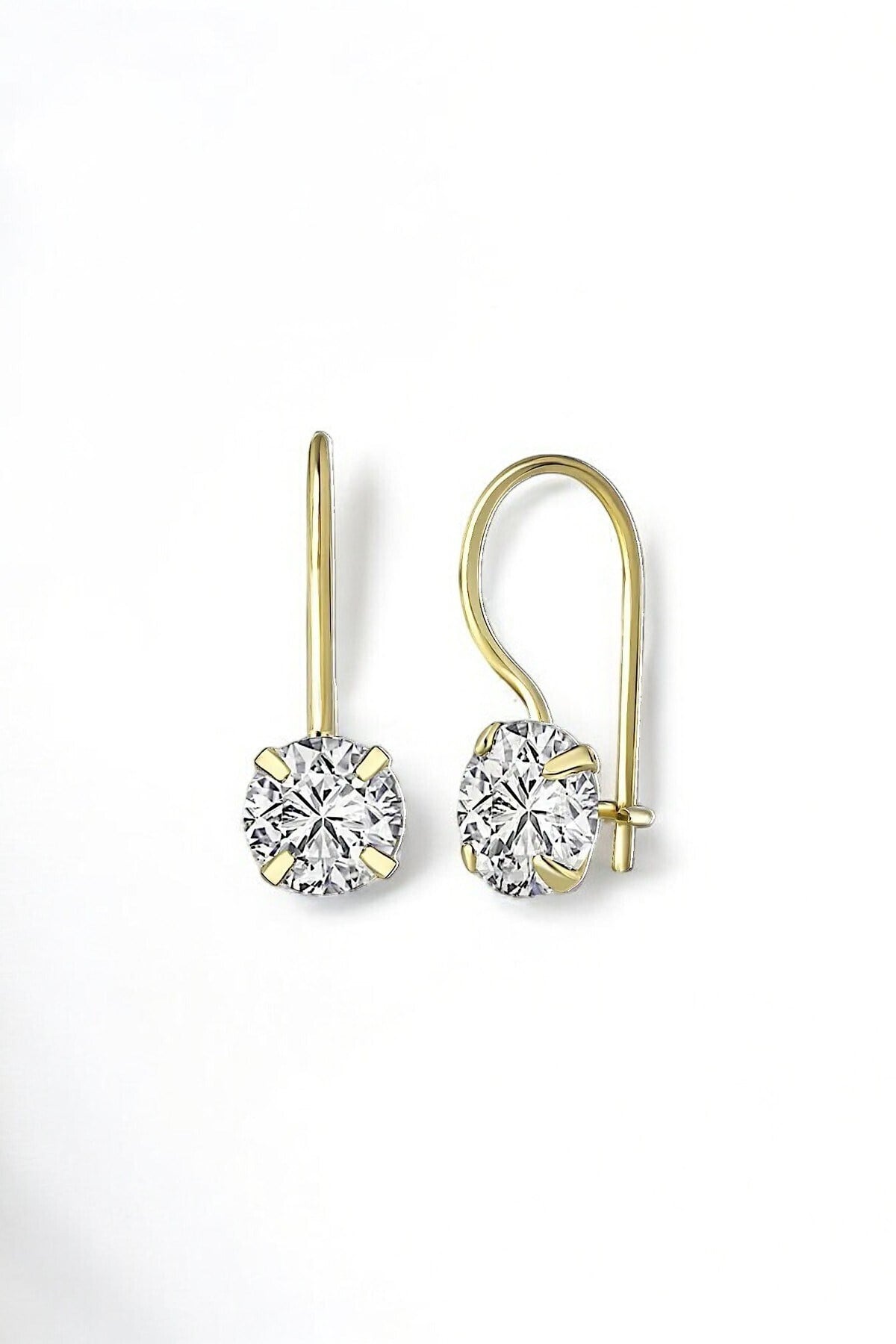 Gümüş 925 Ayar Rodyumlu 6 Mm Premium Star Kesim Zirkon Taşlı Mengeçli Gold Küpe